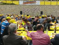 Argençola: El cartell de Llibertat Presos Polítics presidint l'acte  Martí Garrancho